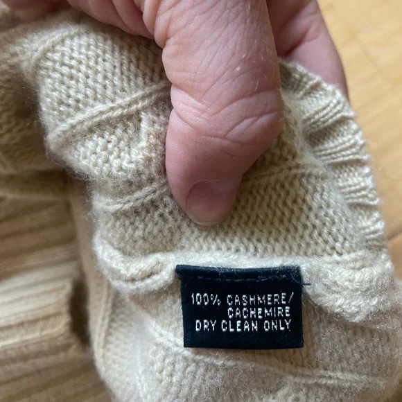 Ralph Lauren 100% cashmere turtleneck cable knit sweater - Picture 3 of 5